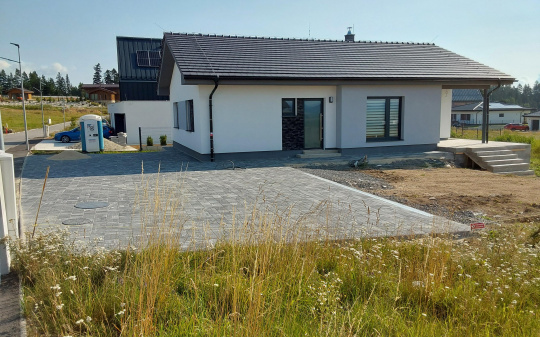 Zámková dlažba 07/2024